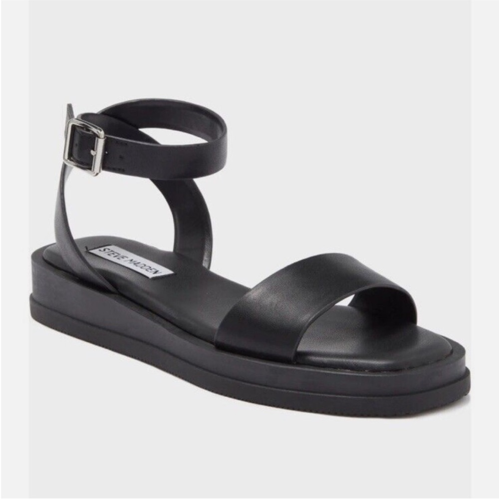 Steve Madden Tristian Sandal Size 7.5